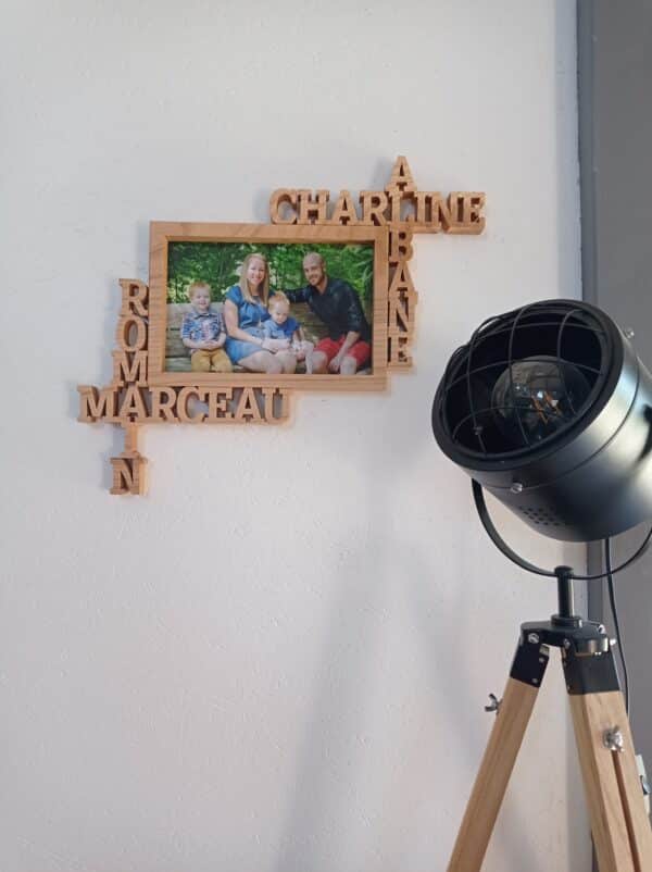 cadre photo perso bois 4 prénoms (3)